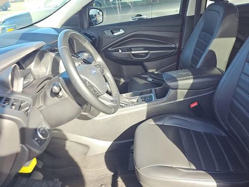 Used 2019 Ford Escape SEL image 8