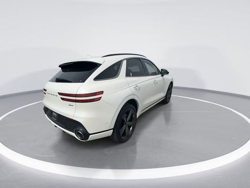 Used 2023 Genesis GV70 2.5T w/ Sport Prestige Package AWD/4WD image 8