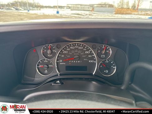 Used 2024 Chevrolet Express 2500 w/ Driver Convenience Package image 15