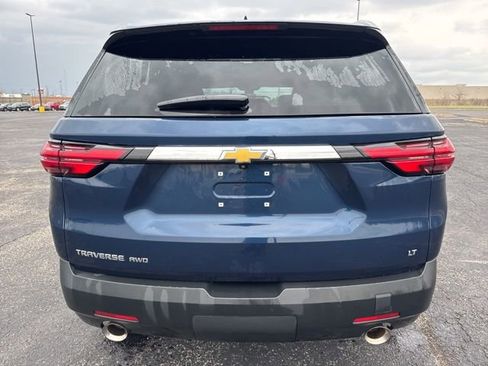 Used 2023 Chevrolet Traverse LT image 5