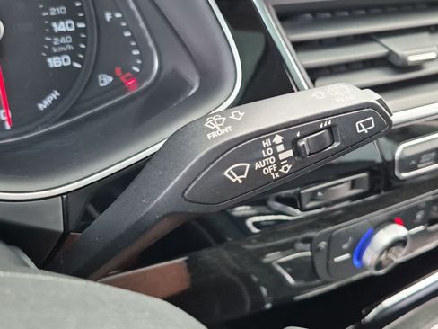 Used 2019 Audi Q7 3.0T Premium w/ Convenience Package AWD/4WD image 24