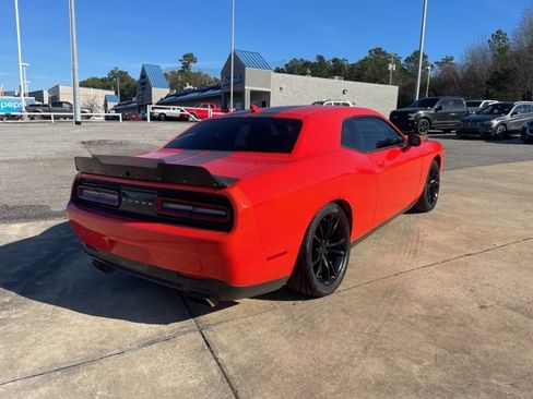 Used 2016 Dodge Challenger R/T Plus image 7