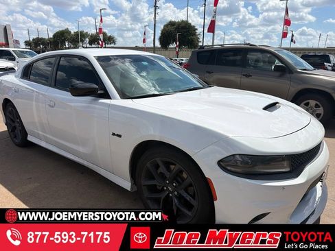 Used 2023 Dodge Charger R/T w/ Plus Group RWD image 1