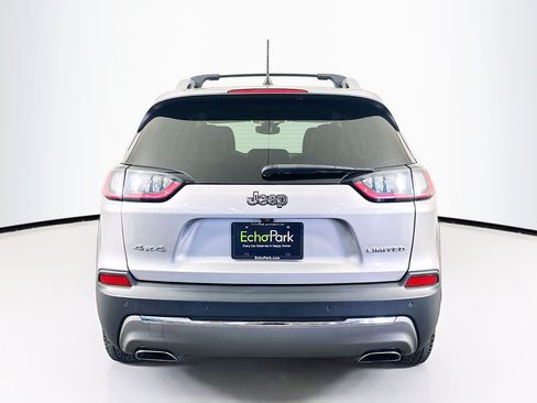 Used 2019 Jeep Cherokee Limited w/ Luxury Group AWD/4WD image 7