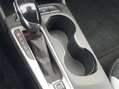 Used 2024 Buick Envista Preferred image 25