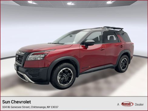 Used 2025 Nissan Pathfinder Rock Creek image 1
