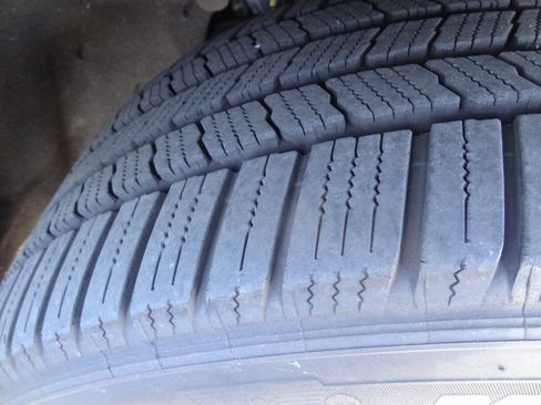 Used 2018 Ford Expedition Platinum image 11