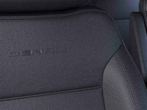 New 2026 GMC Yukon Denali AWD/4WD image 21