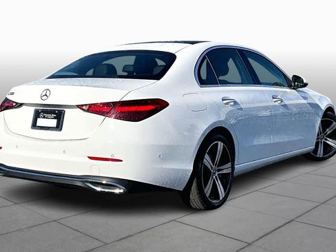 Used 2025 Mercedes-Benz C 300 Sedan image 12