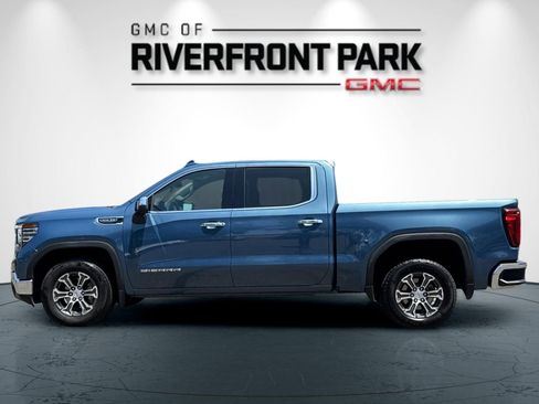 Used 2024 GMC Sierra 1500 SLT RWD image 6