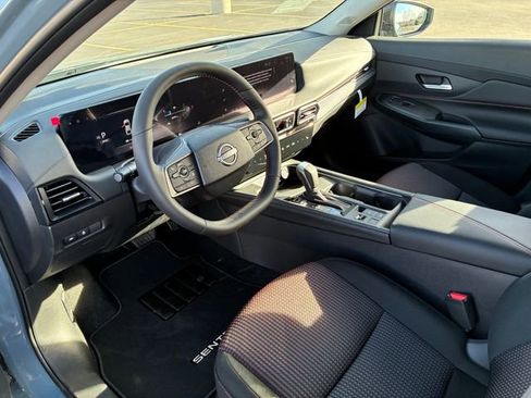 New 2026 Nissan Sentra SR FWD image 11