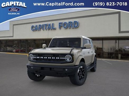 New 2025 Ford Bronco Outer Banks AWD/4WD image 2