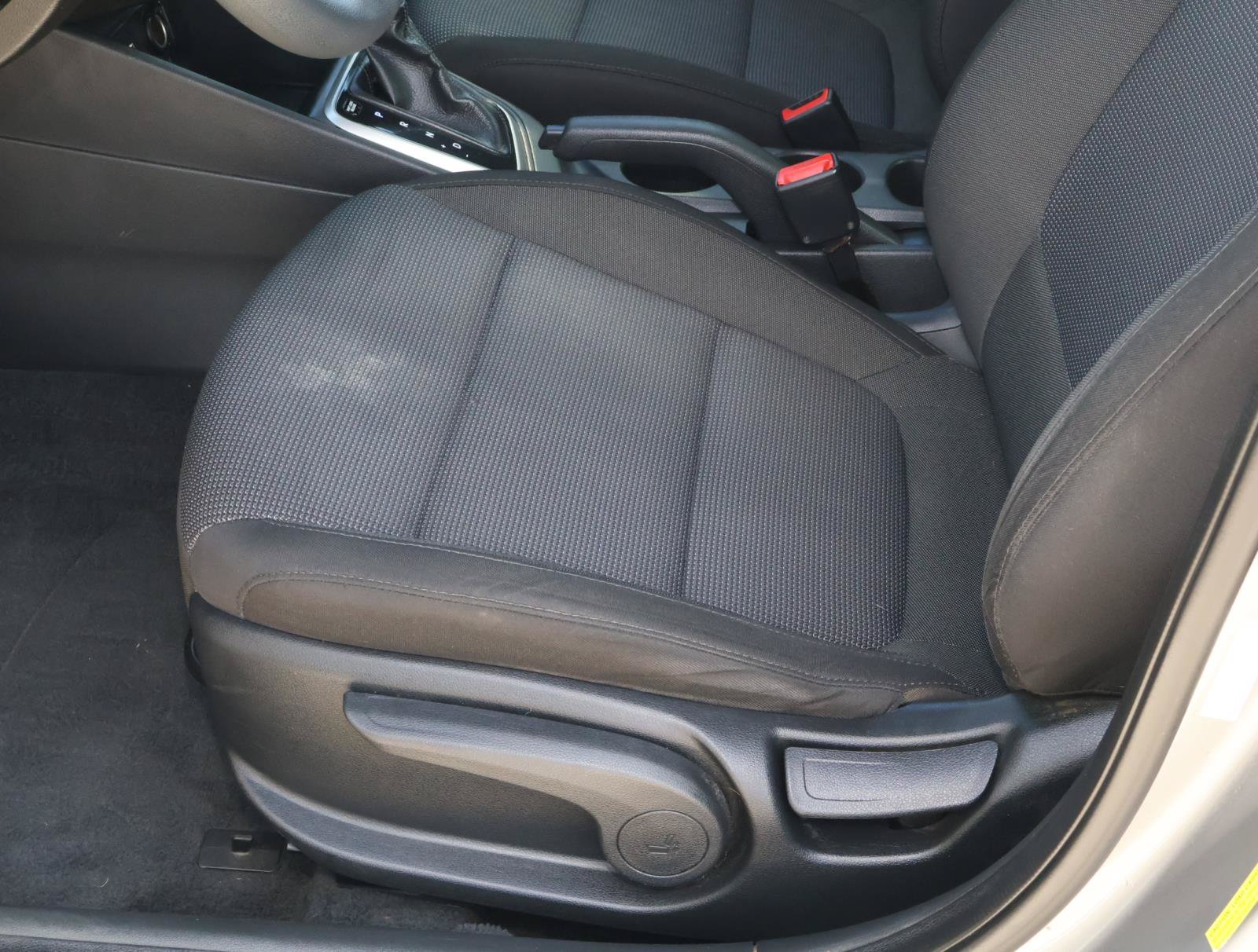 Used 2021 Hyundai Accent SE FWD image 12