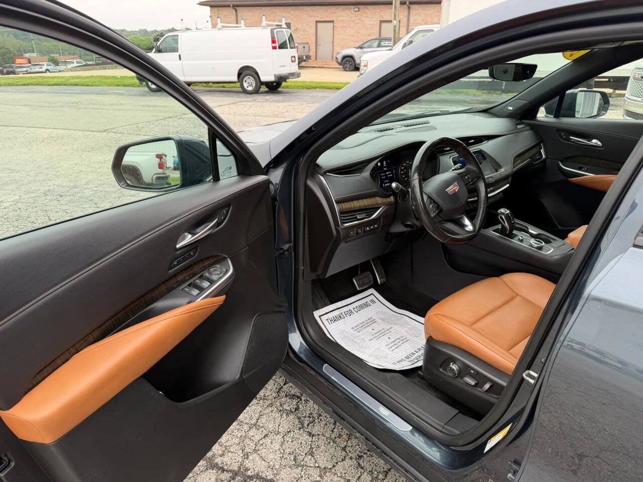 Used 2019 Cadillac XT4 Sport AWD/4WD image 9