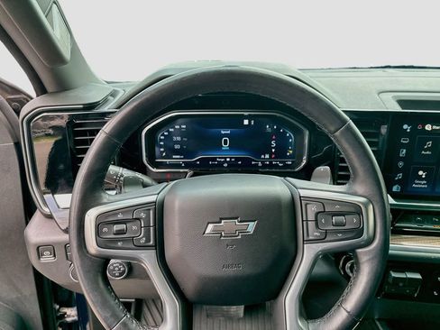 Used 2022 Chevrolet Silverado 1500 RST AWD/4WD image 14