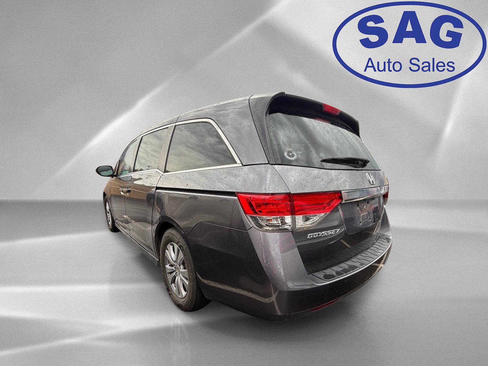 Used 2016 Honda Odyssey SE image 4
