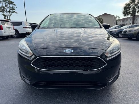 Used 2017 Ford Focus S FWD image 3