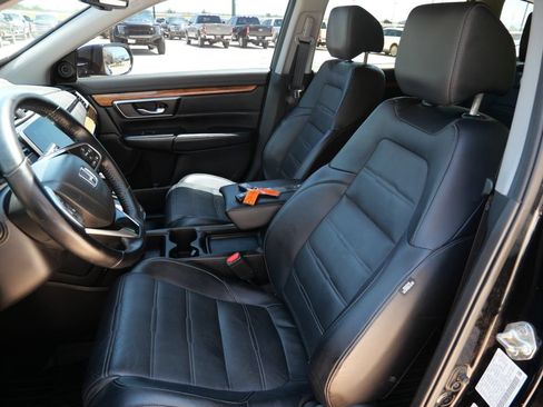 Used 2018 Honda CR-V Touring image 20
