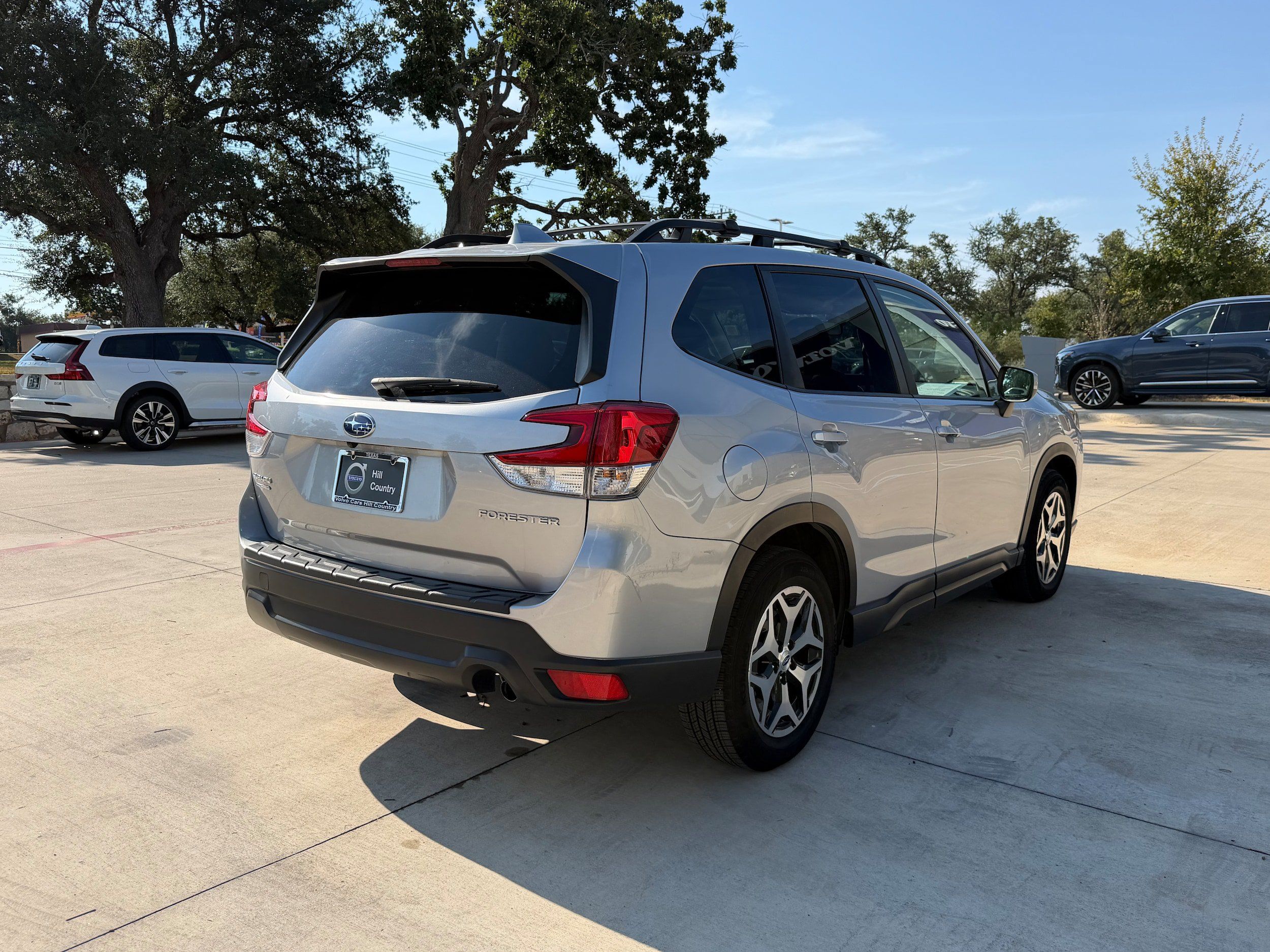 Used 2022 Subaru Forester Premium AWD/4WD image 6