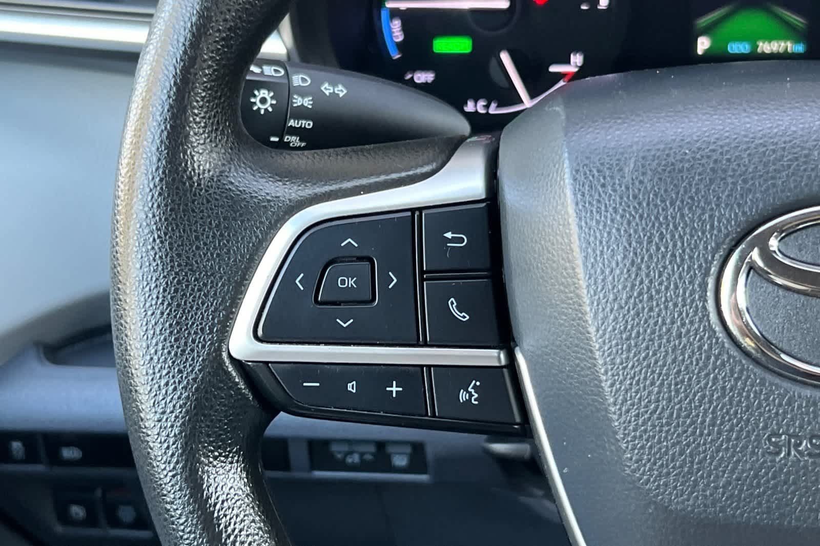 Certified 2021 Toyota Sienna LE FWD image 27