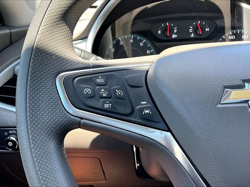 Used 2025 Chevrolet Malibu LT FWD image 23