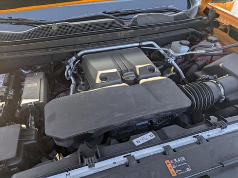 New 2025 Chevrolet Colorado Z71 w/ Midnight Edition image 16