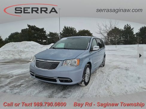 Used 2013 Chrysler Town & Country Touring-L w/ Entertainment Group #2 image 1