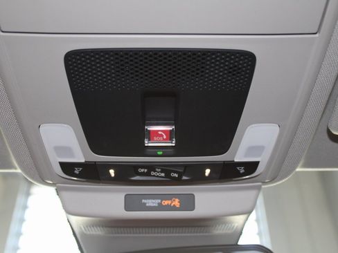 Certified 2023 Honda Accord LX image 33