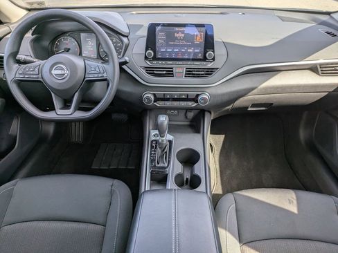 Used 2025 Nissan Altima 2.5 S image 15