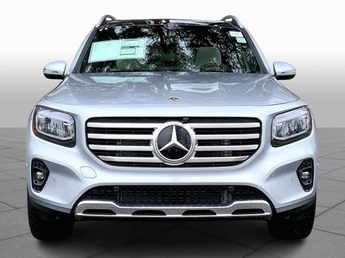 New 2026 Mercedes-Benz GLB 250 4MATIC image 3