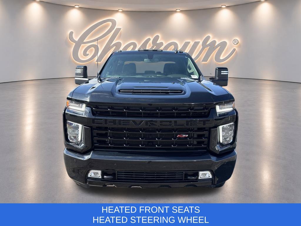 Used 2022 Chevrolet Silverado 2500 LT w/ Midnight Edition AWD/4WD image 8