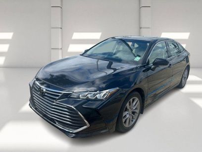 Used 2022 Toyota Avalon XLE