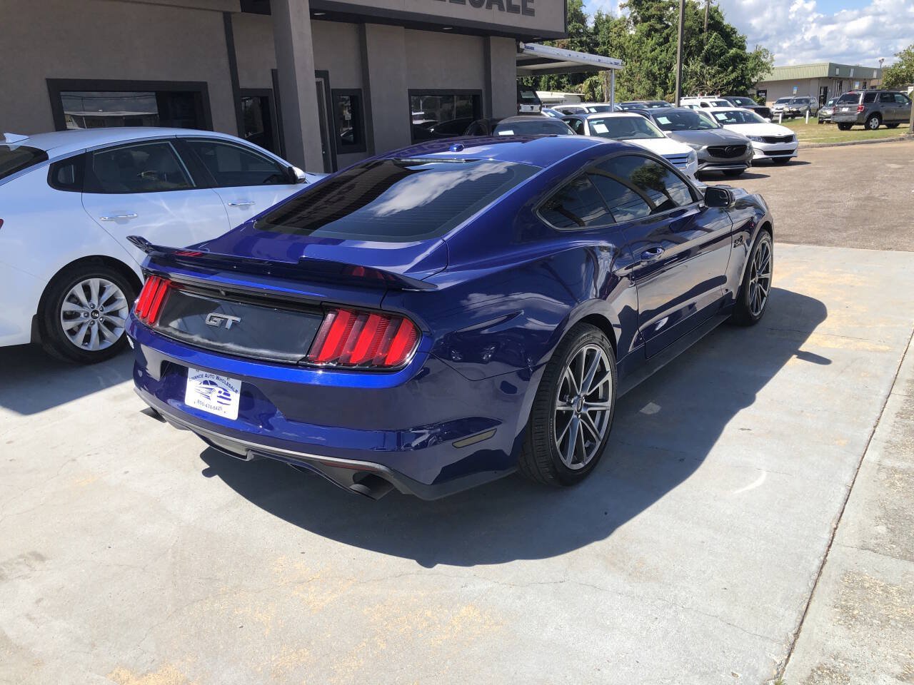 Used 2016 Ford Mustang GT Premium w/ Enhanced Security Package RWD image 2