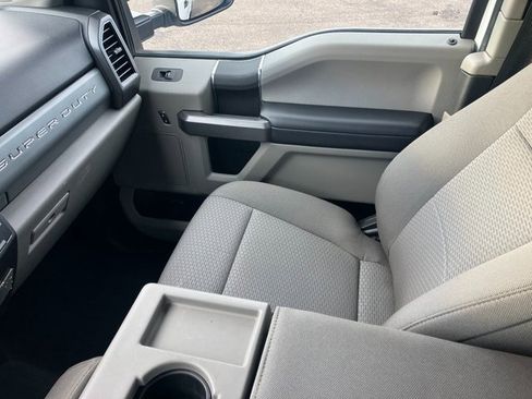 Used 2021 Ford F350 XLT w/ Snow Plow Prep Package image 8