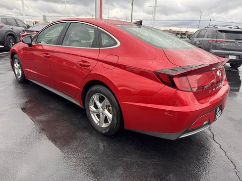 Used 2022 Hyundai Sonata SE image 3