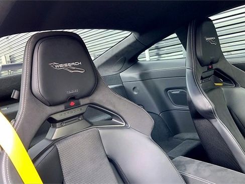 Used 2025 Porsche 911 GT3 image 8