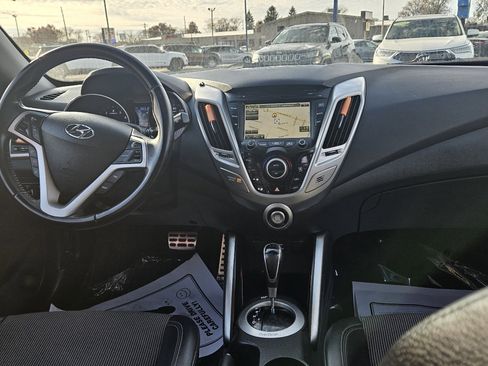Used 2015 Hyundai Veloster w/ Option Group 03 image 12