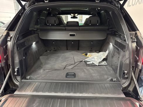 Used 2022 BMW X5 M w/ Competition Package 2 AWD/4WD image 28