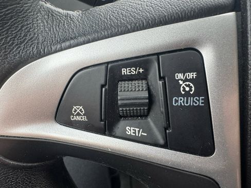 Used 2012 Chevrolet Equinox LT image 17