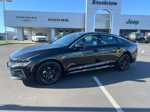 Used 2025 Kia K5 LXS FWD image 2