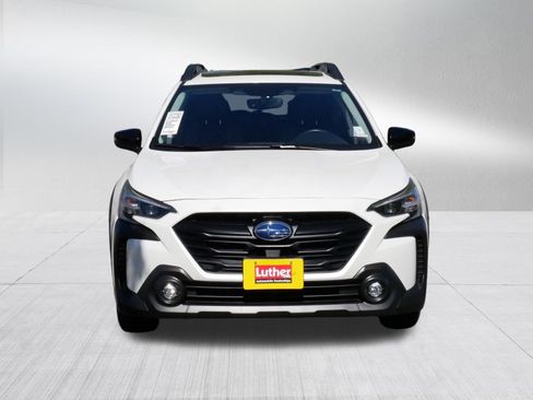 Used 2024 Subaru Outback Onyx Edition XT AWD/4WD image 2