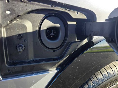 New 2026 Lexus RZ 350e 2WD image 10