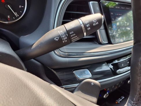 Certified 2023 Buick Enclave Premium image 22