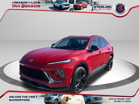 Certified 2025 Buick Envision Sport Touring image 1