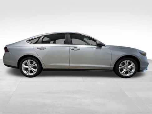 New 2026 Honda Accord LX image 7