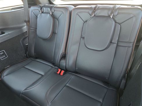 Used 2025 Lincoln Aviator Black Label image 10