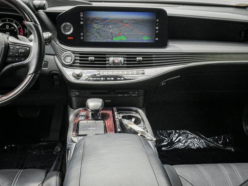Used 2021 Lexus LS 500 w/ Interior Upgrade Package RWD image 30