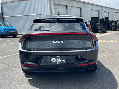 Certified 2024 Kia EV6 Wind RWD image 6
