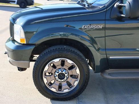 Used 2003 Ford Excursion Limited image 12