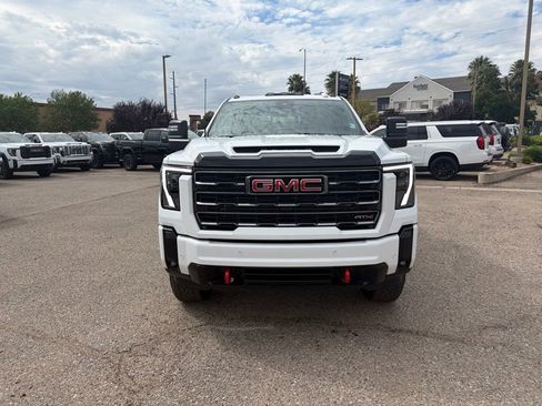 New 2026 GMC Sierra 2500 AT4 w/ AT4 Premium Plus Package AWD/4WD image 3